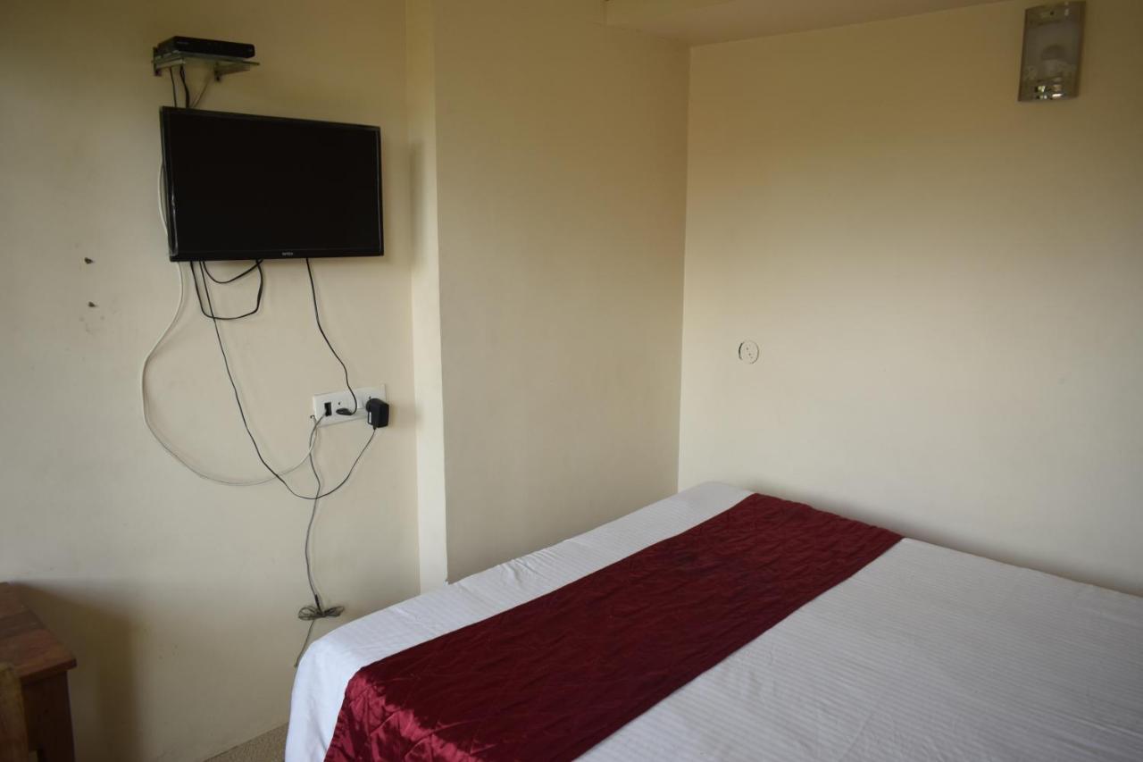 A P Guest House Pondicherry Exterior photo
